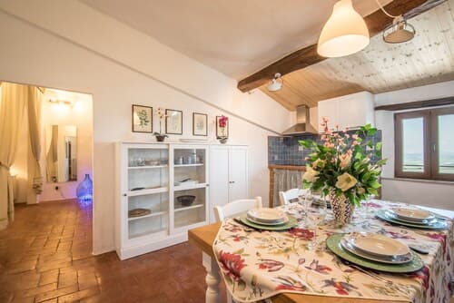Apartment in the Heart of Radicondoli With Views Over the Hills and Wi-fi
