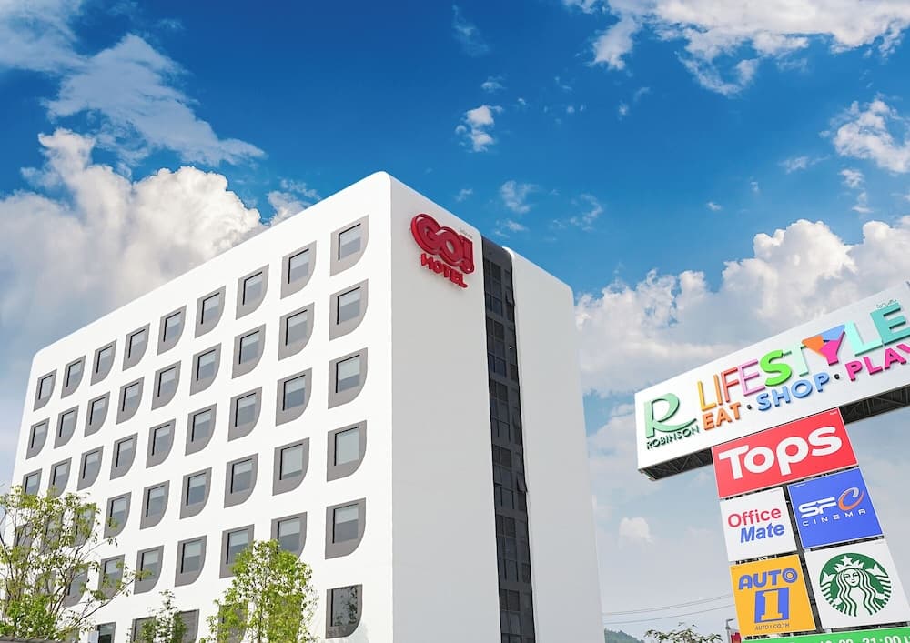 GO Hotel Ban Chang Robinson Lifestyle