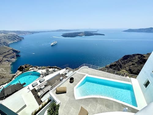 Eteoro Suites