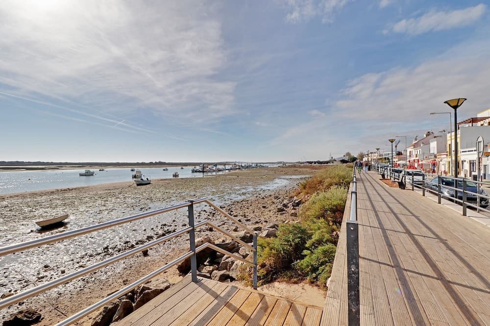 Tavira Formosa BAY 1 by Homing