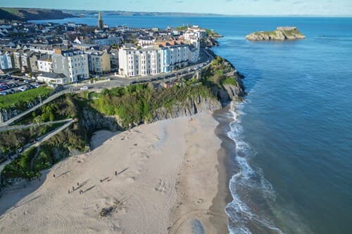 The Cwtch - 2 Bedroom Apartment - Tenby