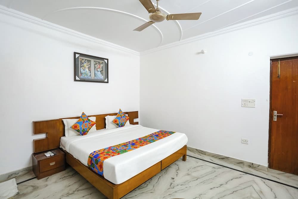 Fabexpress Premium Rooms