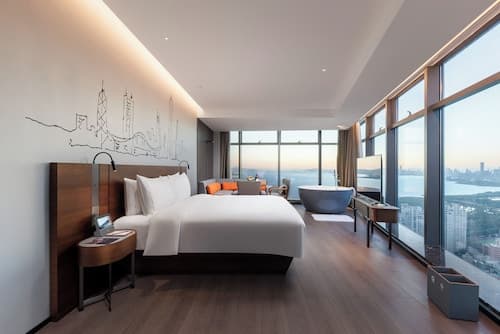 UrCove by Hyatt Shenzhen Bay Futian Port