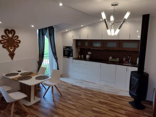 Lovely Mountain Apartment Zakopane 14km
