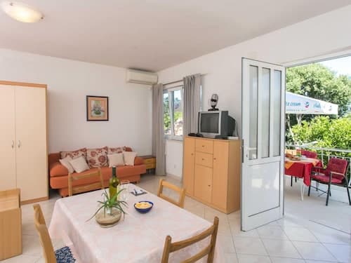 Apartments Miljan Popovic - Studio Apartment With Terrace