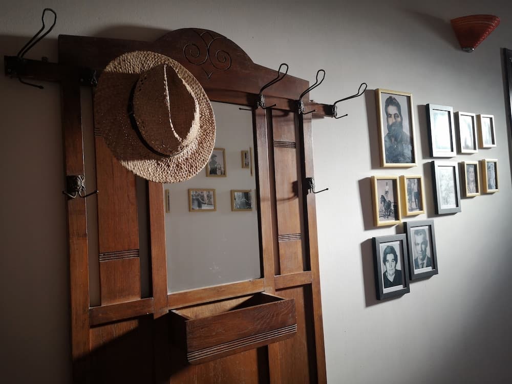 Tobia's House