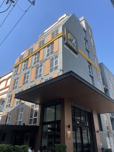 FX Hotel Nana