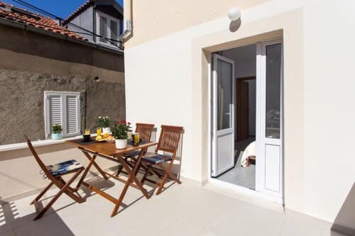 Apartment Maricol - One Bedroom Apartment With Terrace