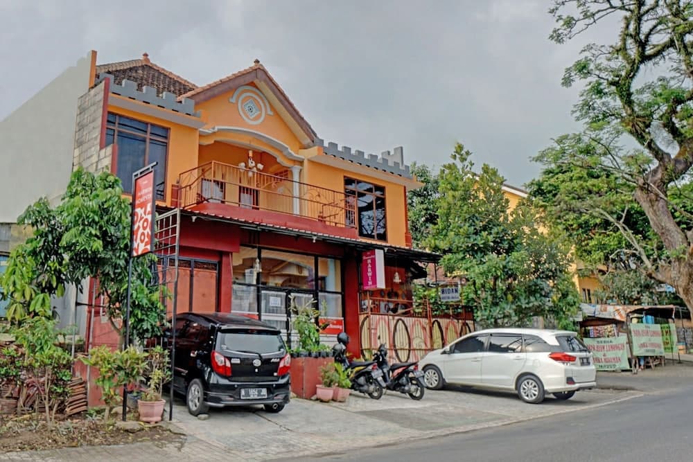 Super OYO 90488 Harwin Homestay