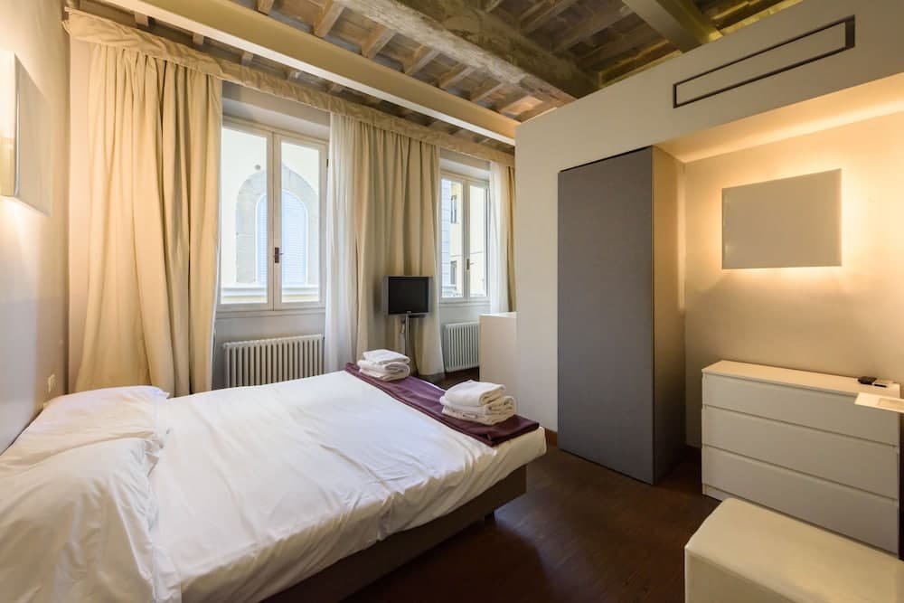Palazzotto Pitti by Mmega