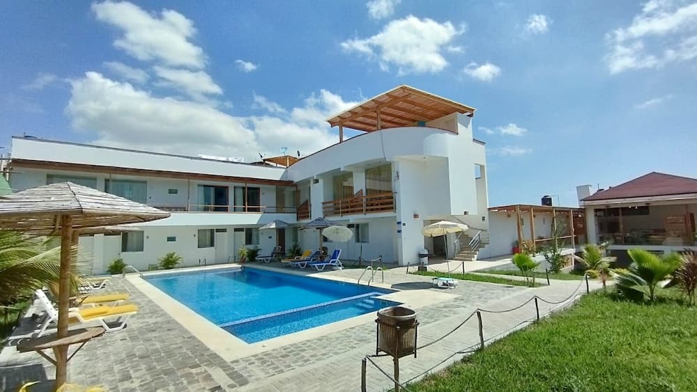 Prim Hotel Vichayito