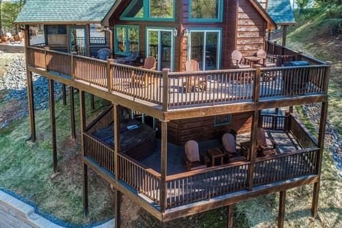 Four Bear Hideaway Coosawattee River Resort!