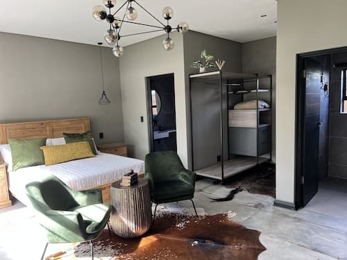 Swan Lake Suites