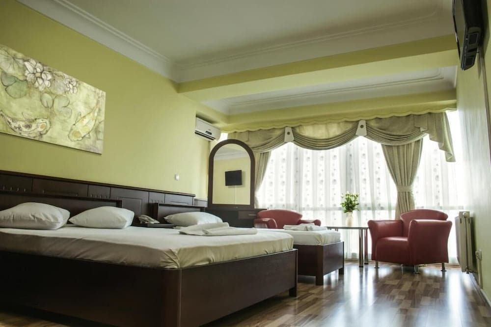 Hotel King