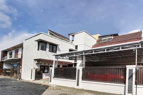 Hotel O Nathania Exclusive