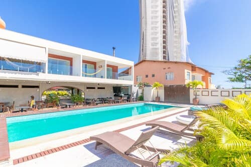 JB01 Flat 250m da Praia de Jaguaribe