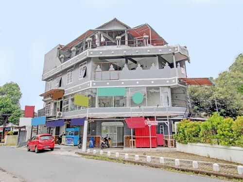 OYO 92166 Nirwana Inn Syariah