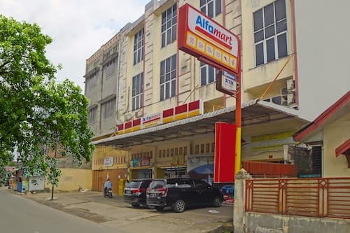 OYO 92371 Bb House Japaris
