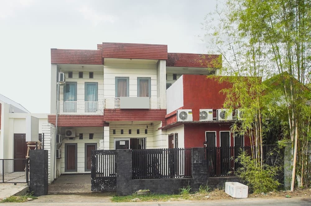 Super OYO 3323 Icha Homestay