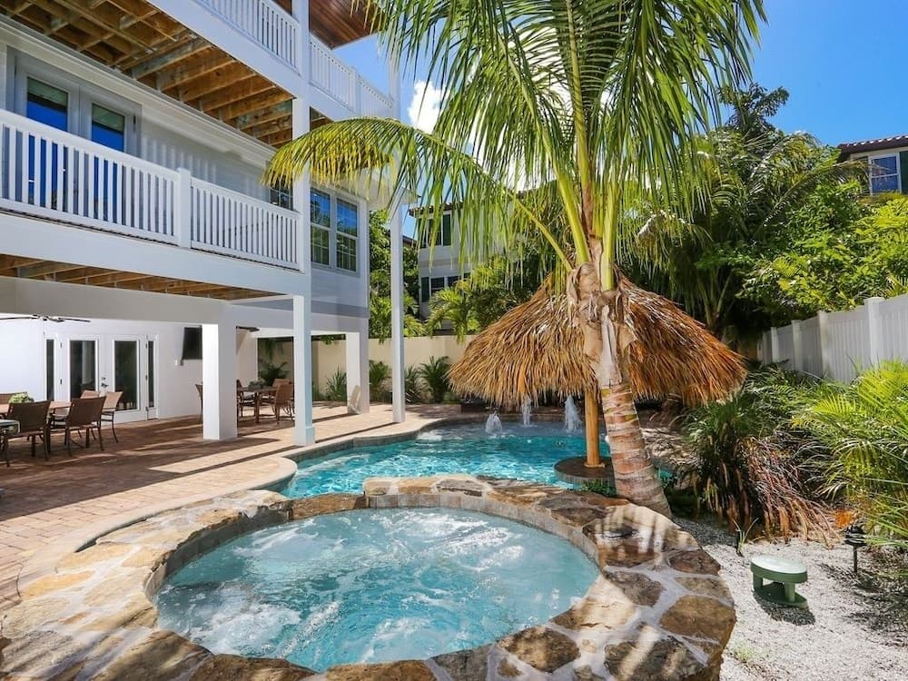 Paradise Beach House managed by Beach Retreats
