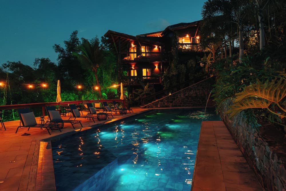 Chocolate Hotel