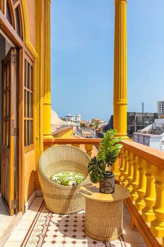 2CM-B1 APARTAMENTO EN GETSEMANI CON BALC