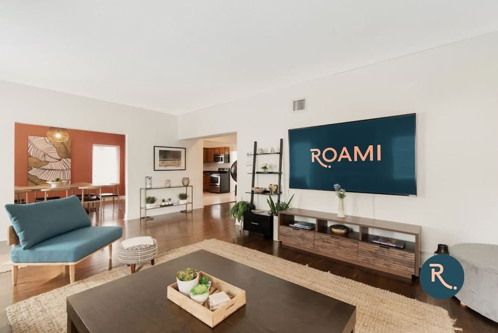 Roami at Bayview Place