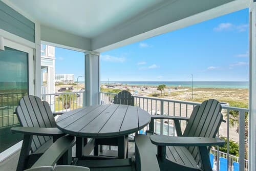Cozy 2bd/2ba w/ View, Sleeps 6