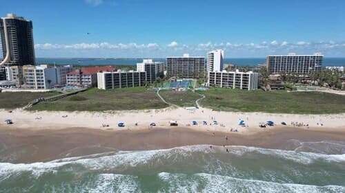 Resort Like Super Heated Pool & Direct Beach Front