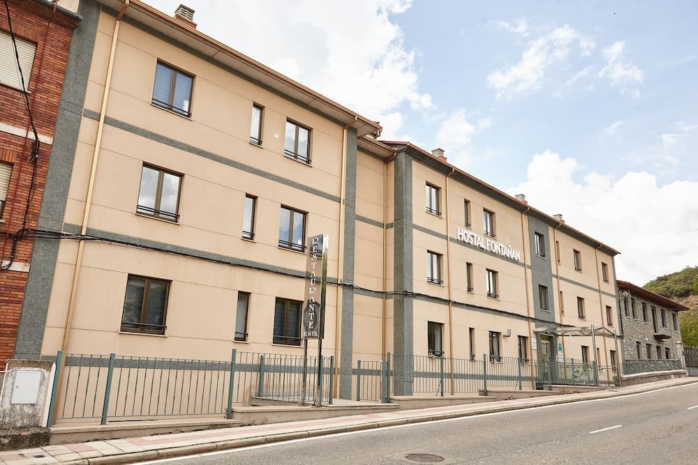 HOSTAL FONTAÑAN