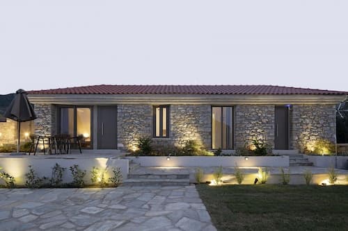Lichnos Luxury Studio