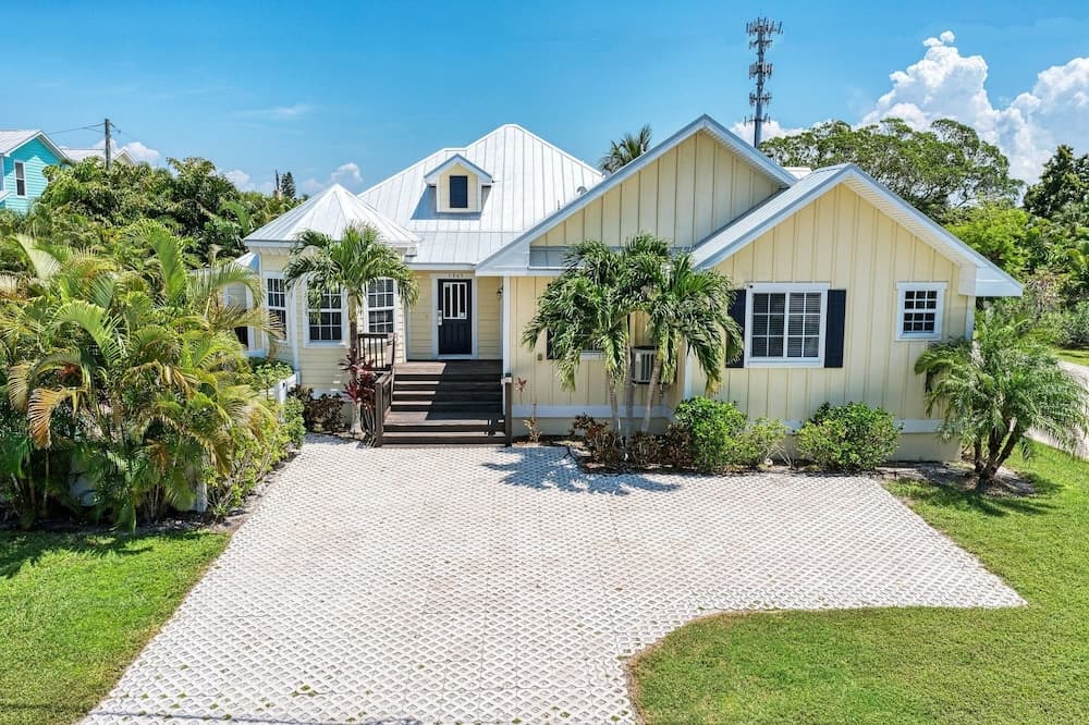 Starfish Isle managed by Beach Retreats
