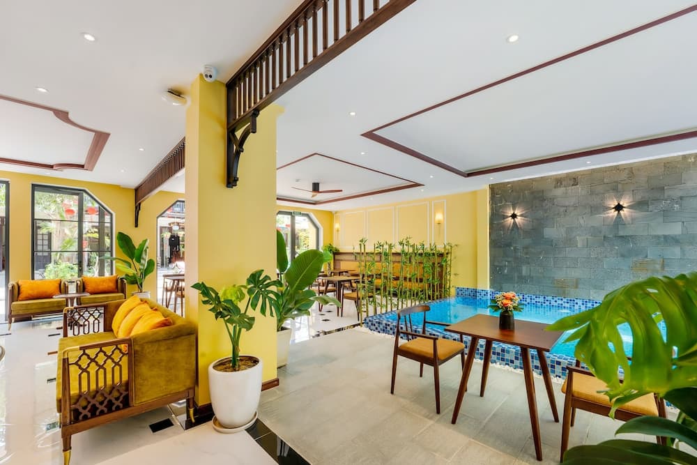Chillax Old Town Villa