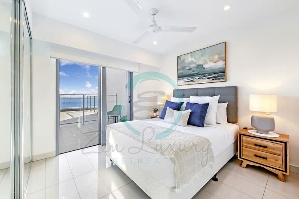 ZEN SEA VIEW - 2 Bedroom Penthouse