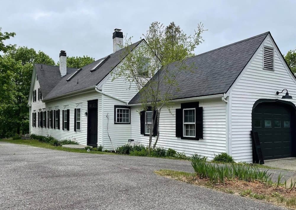 Deer Isle Farmhouse - New!