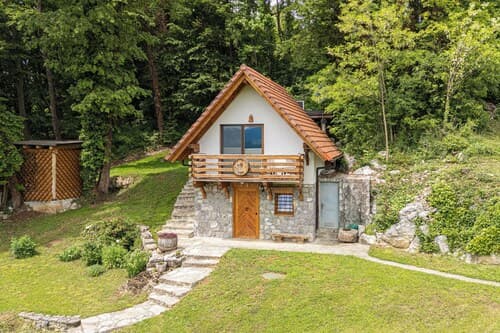 Vineyard Cottages Rataj