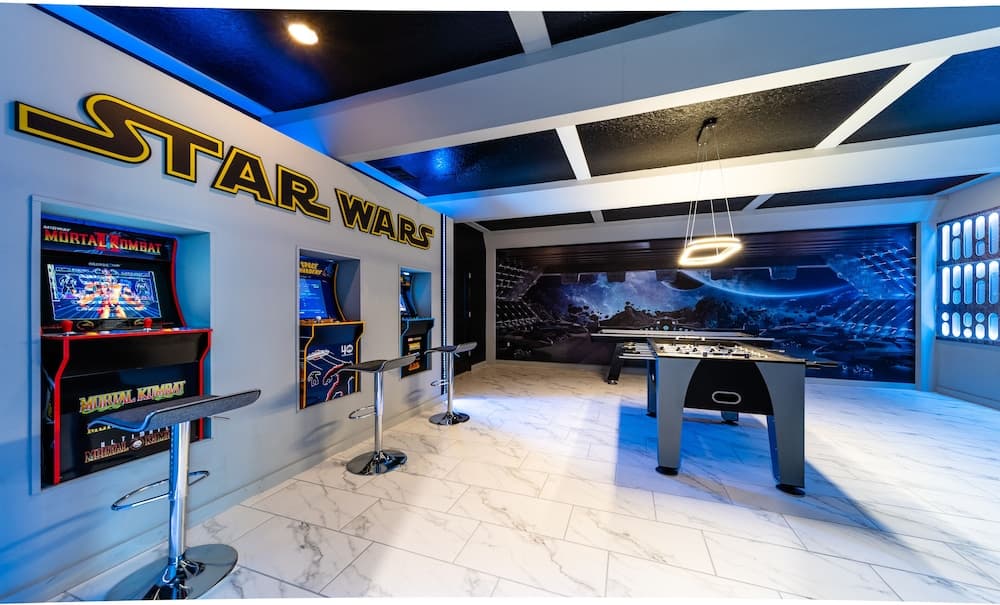 Star Wars Game Room! -private Pool -free Waterpark