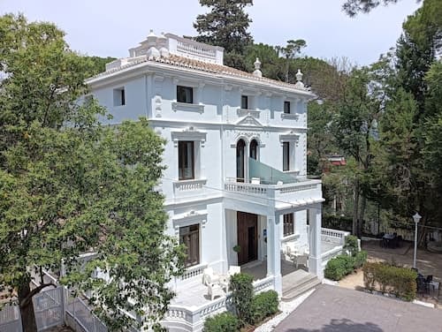 1893 Hotel Boutique