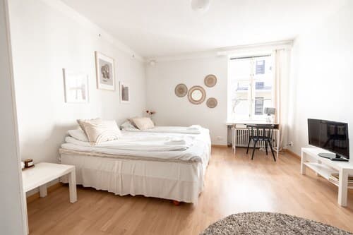 2ndhomes Bright and Cozy Studio