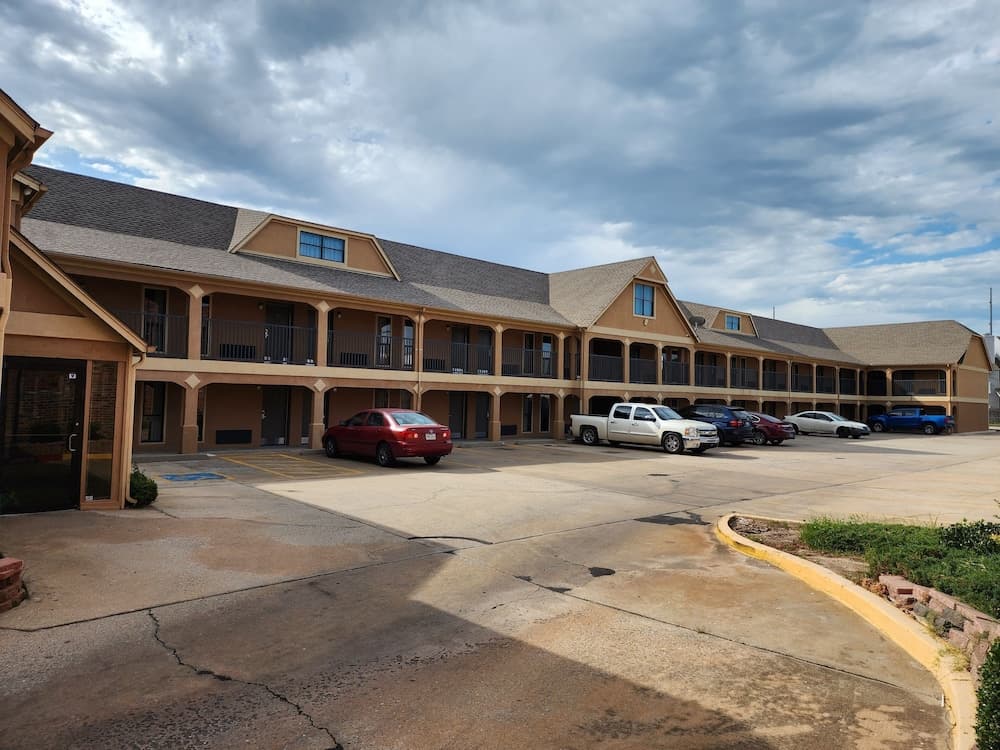 Executive Inn