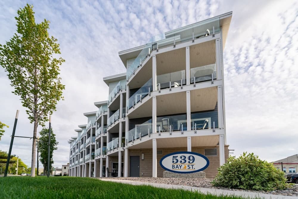 Kasa 539 Bay Street Traverse City