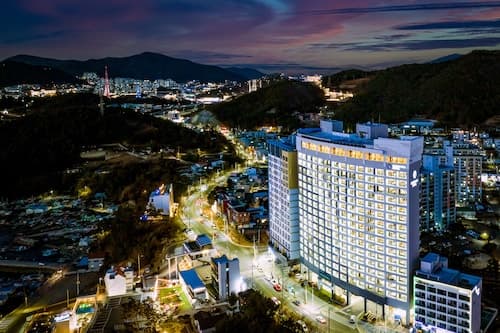 Hotel Ocean Hill