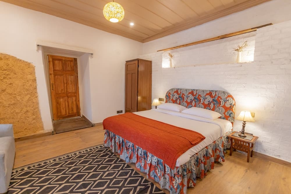 Seclude Shimla Taraview