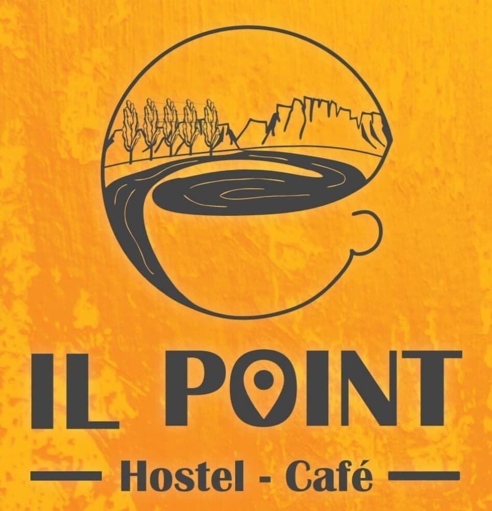 IL Point Hostel Cafe