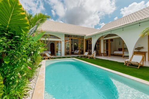 Villa Kanopi