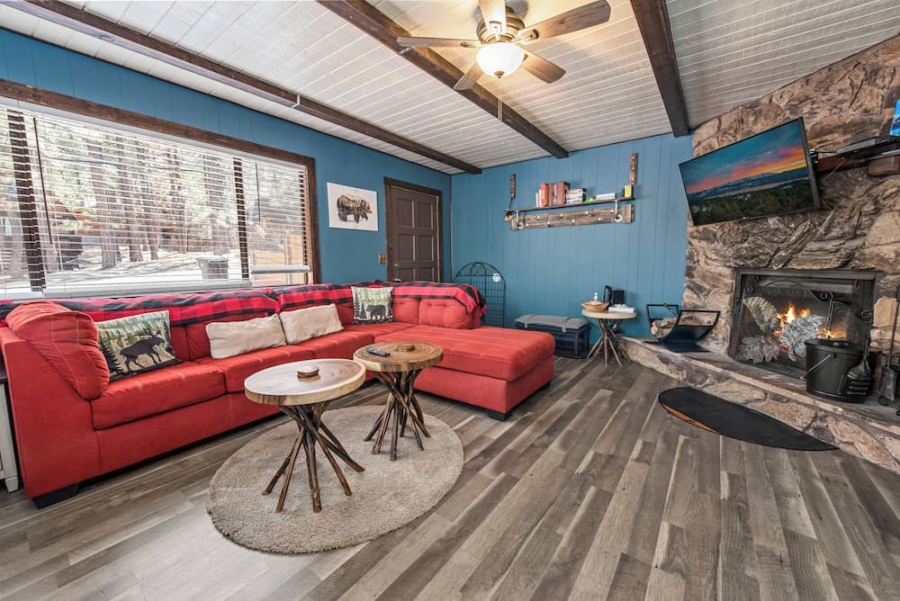 Ponderosa Hill Cabin