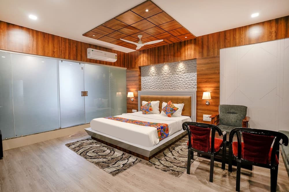 Fabhotel The Valentine