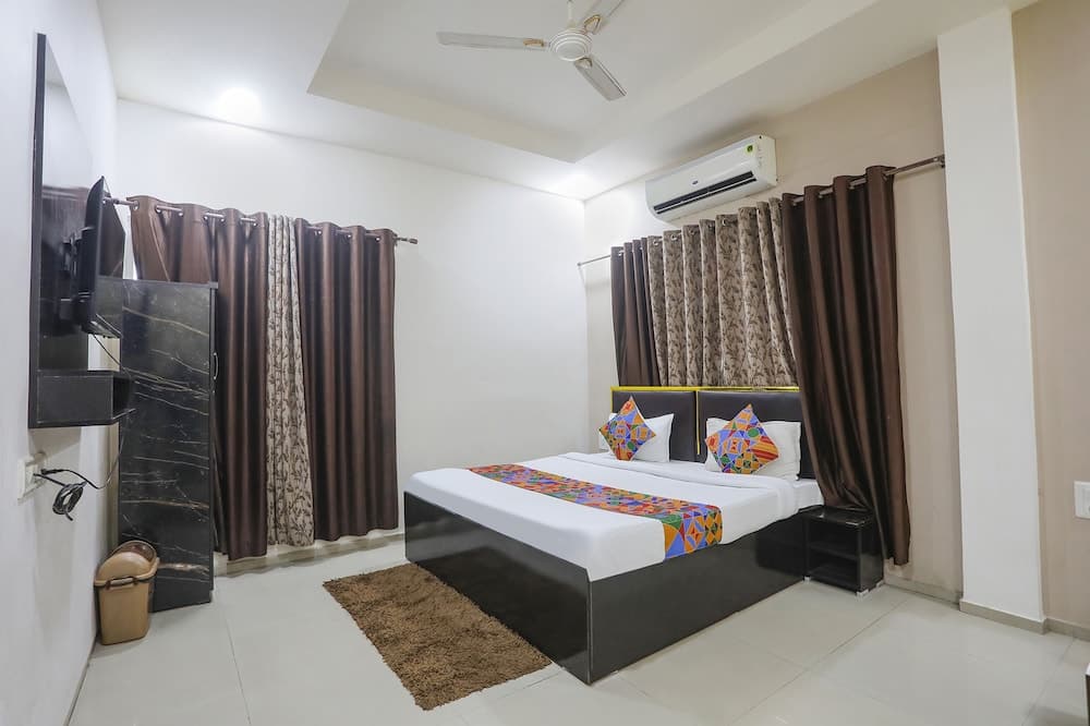 Fabhotel Paradise Stay Inn