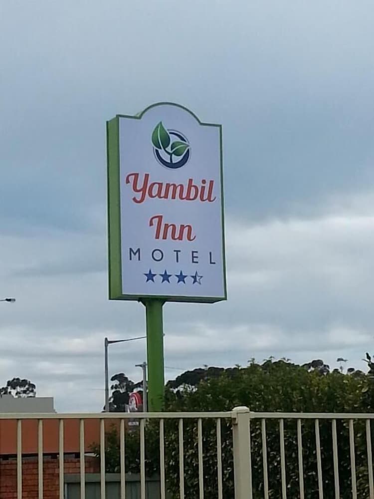 Yambil Inn Motel