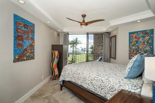 Elegant Oceanfront Vistas